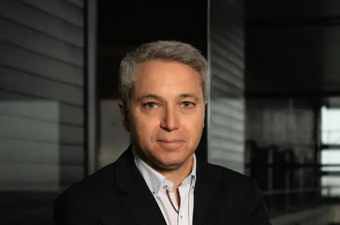 En directo: Vicente Vallés, director de informativos de Antena 3, investido doctor honoris causa por la Universidad Internacional de Valencia En directo: Vicente Vallés, director de informativos de Antena 3, investido doctor honoris causa por la Universidad Internacional de Valencia