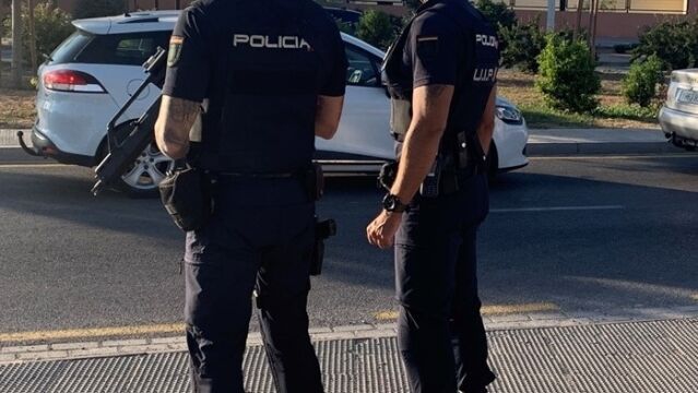 Agentes de la Policía Nacional