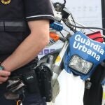 Una agente de la Guardia Urbana