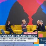 Susanna Griso en el plató de 'Espejo público' con varios colaboradores