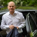 German Chancellor Scholz visits bakery in Berlin ahead of 'Day of German bread'