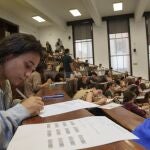Examen EVAU en la Facultad de Farmacia.