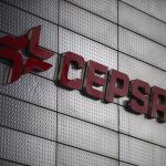 Economía.- Cepsa notifica a la CNMC la compra de Ballenoil, el 'gigante' de las gasolineras 'low cost'
