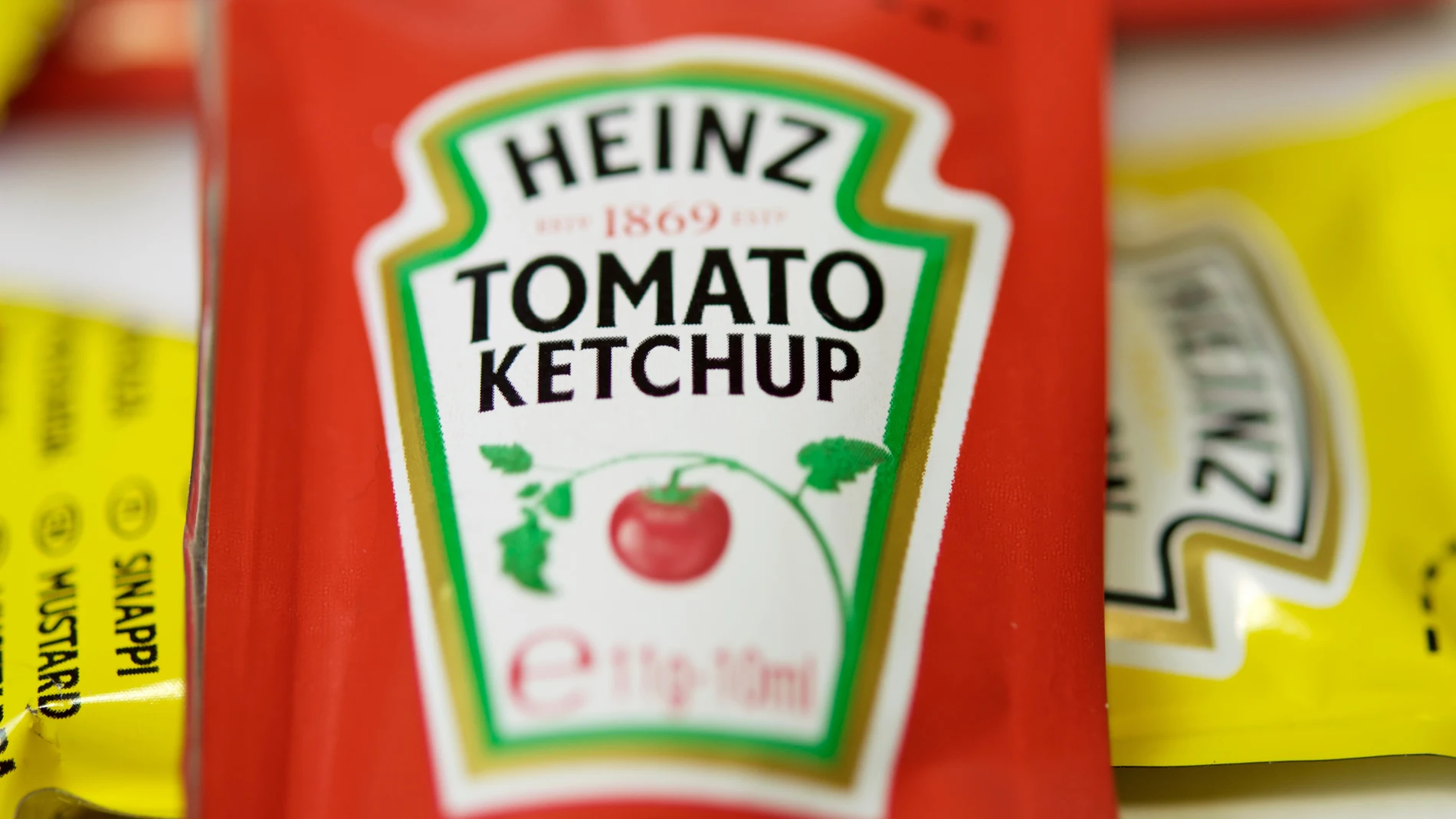 El kétchup es una de las salsas más utilizadas en España y en muchos países y prácticamente es usado para todos los alimentos