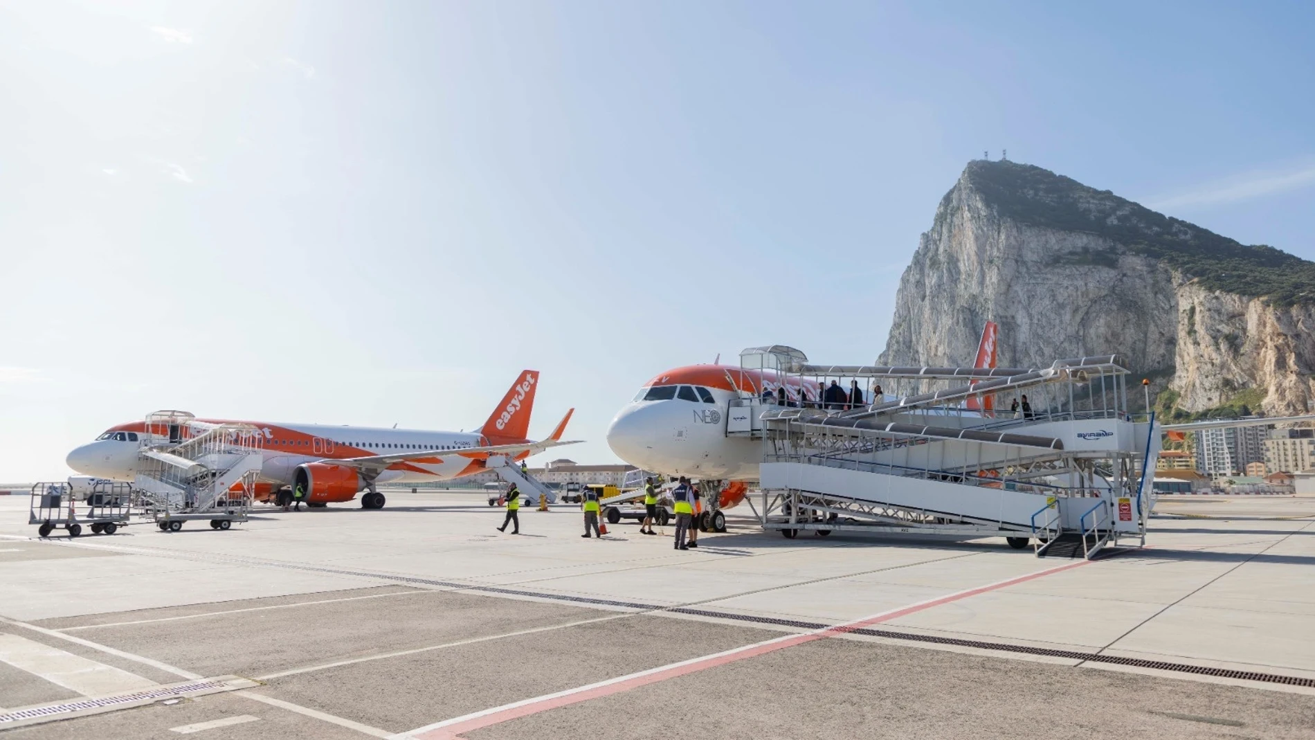 El posible uso compartido del aeropuerto de Gibraltar es uno de los puntos calientes del acuerdo entre la UE y Reino Unido