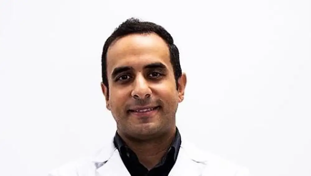 Doctor Ghassan Elgeadi Saleh, especialista en Cirugía Ortopédica y Traumatología y Jefe de Servicio de los Hospitales Quirónsalud San José y Quirónsalud Valle del Henares.