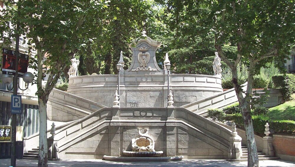 Fuente en la calle Princesa