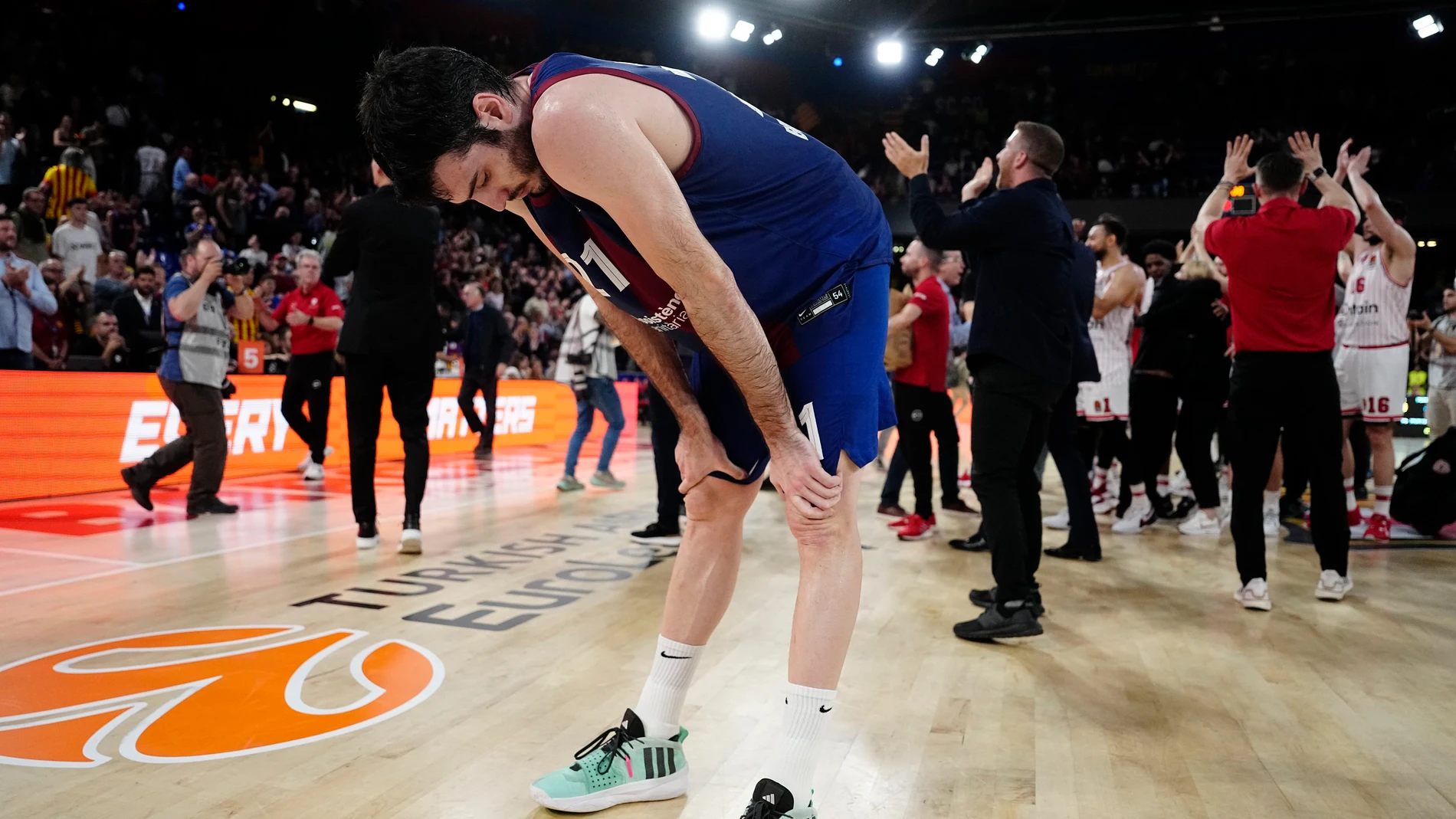 Abrines, a la conclusión de un partido de la Euroliga ante el Olympiacos