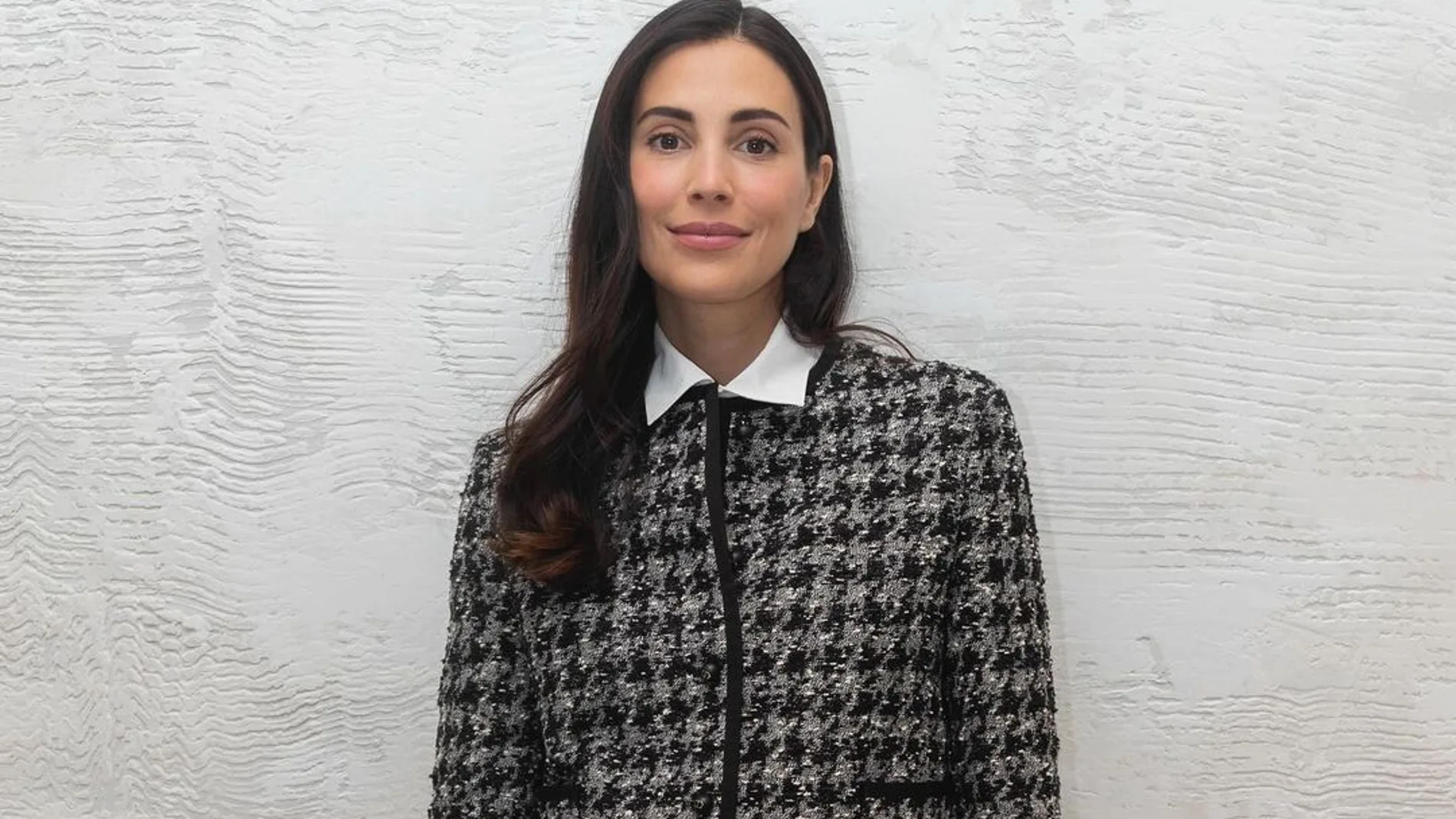 Sassa de Osma con vaqueros elegantes.