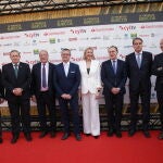 Méndez Pozo, Faúndez, Carlos Moro, Gerardo Dueñas, Isabel Blanco, ángel Blanco y Jorge Losada, entre otros, antes de entregar los galardones