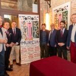 Pepín Liria reaparece por un día para acompañar la despedida de Enrique Ponce en La Condomina