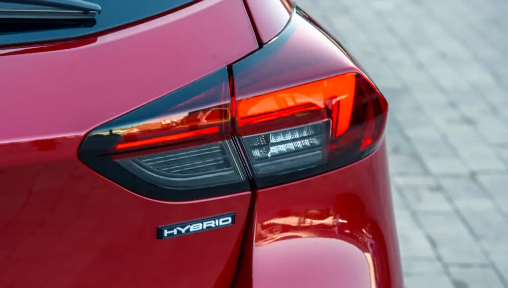 Corsa hybrid
