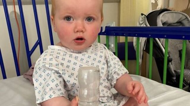 Opal Sandy, la paciente más joven en recibir un tratamiento genético