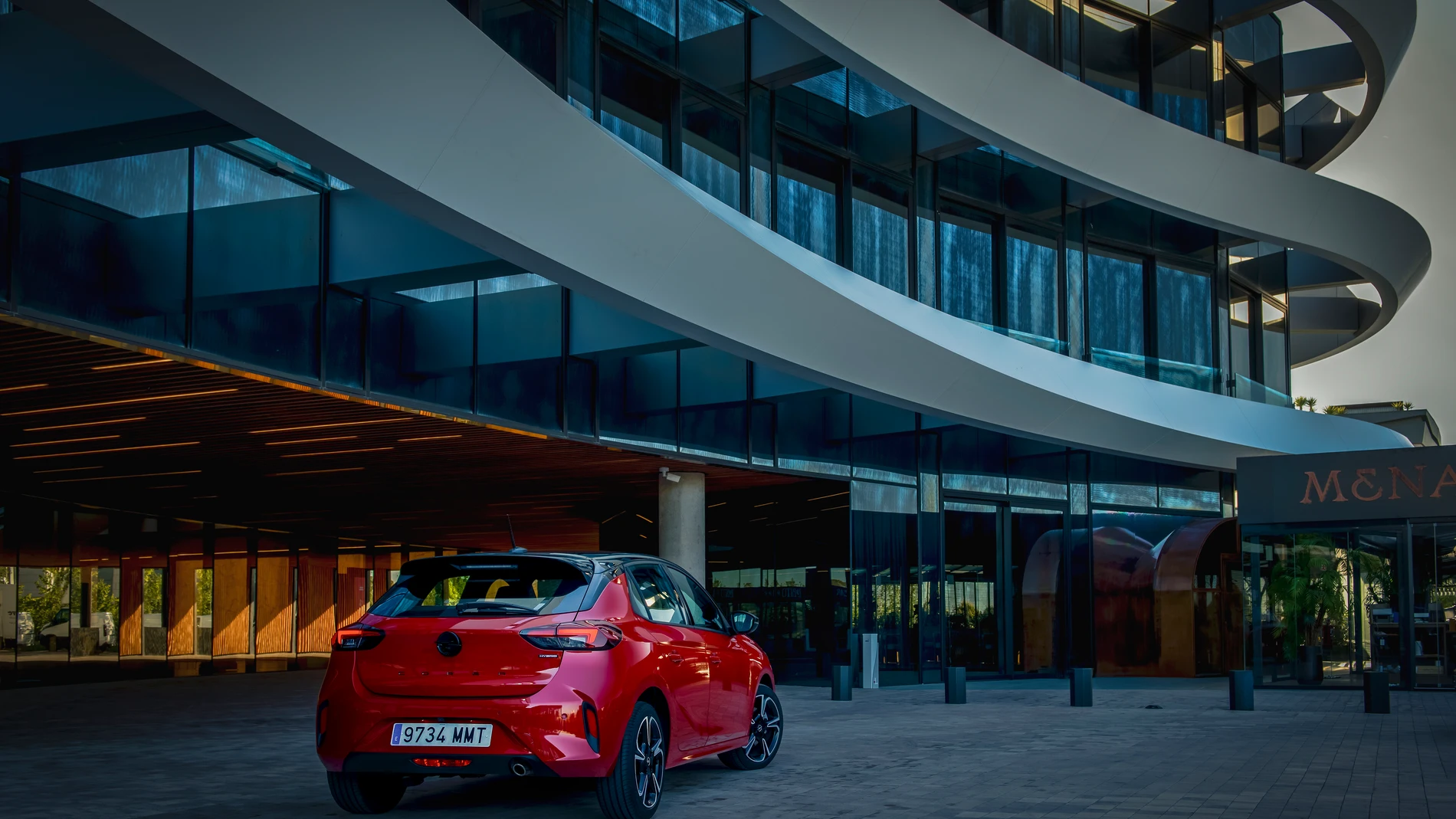 Corsa Hybrid: pura seda