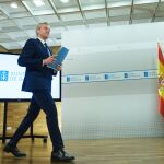 Rueda, hoy, en su comparecencia ante los medios tras el Consello de los lunes. 