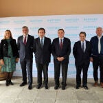  El ministro de Agricultura, Luis Planas, visita la destilería DYC con motivo del 65 aniversario de su emblemático whisky español