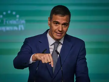 El presidente del Gobierno, Pedro Sánchez, en la IV edición del foro 'Fondos Europeos: Innovación para un crecimiento sostenible', que organiza elDiario.es, en el auditorio de El Beatriz, en Madrid. El presidente del Gobierno, Pedro Sánchez, en la IV edición del foro 'Fondos Europeos: Innovación para un crecimiento sostenible', que organiza elDiario.es, en el auditorio de El Beatriz, en Madrid.