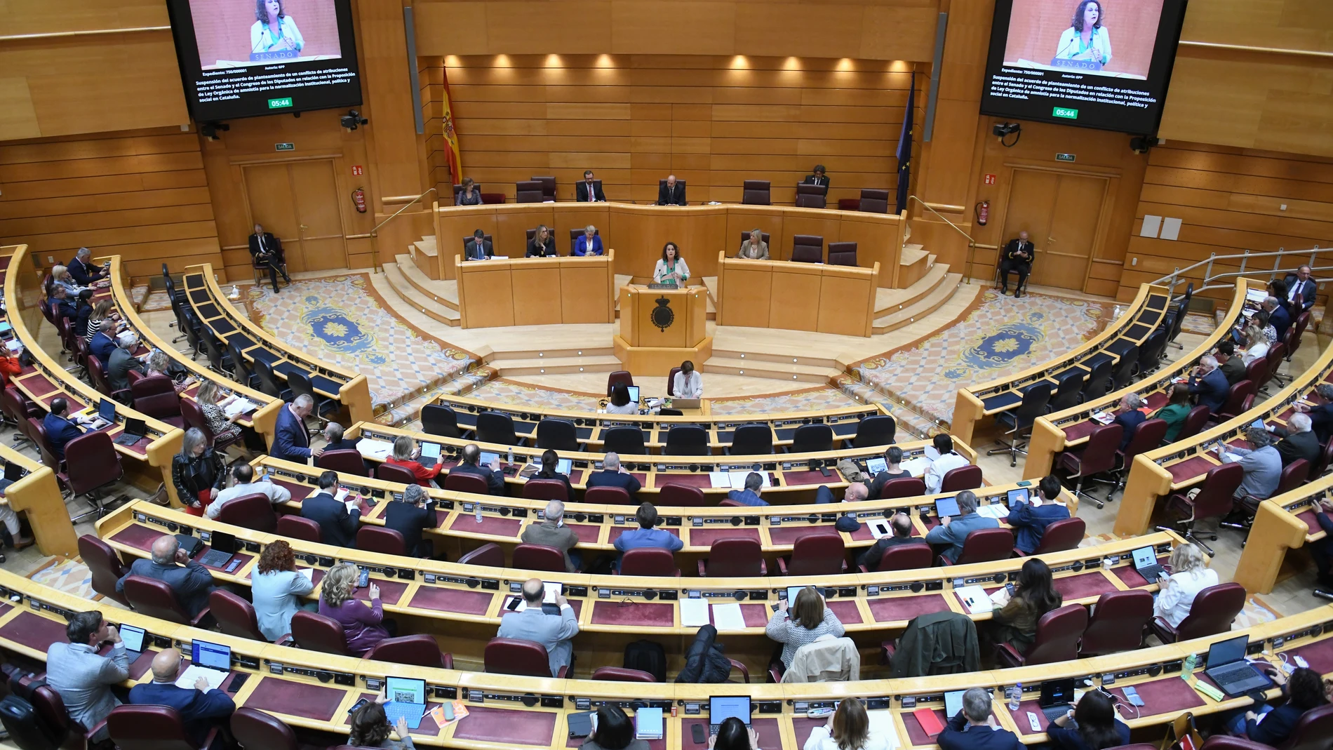 Vista general durante la intervención de la senadora de Más Madrid, Carla Antonelli, en una sesión plenaria en el Senado, a 16 de mayo de 2024, en Madrid (España). Tras la aprobación del veto de la Ley de Amnistía el martes en el Senado, hoy se debate la propuesta de planteamiento de un conflicto de atribuciones entre el Senado y el Congreso de los Diputados en relación con la Proposición de Ley Orgánica de amnistía para la normalización institucional, política y social en Cataluña. 16 MAYO ...