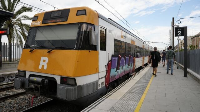 Rodalies tardará horas en normalizarse por la "gravedad" y "dispersión" de los daños