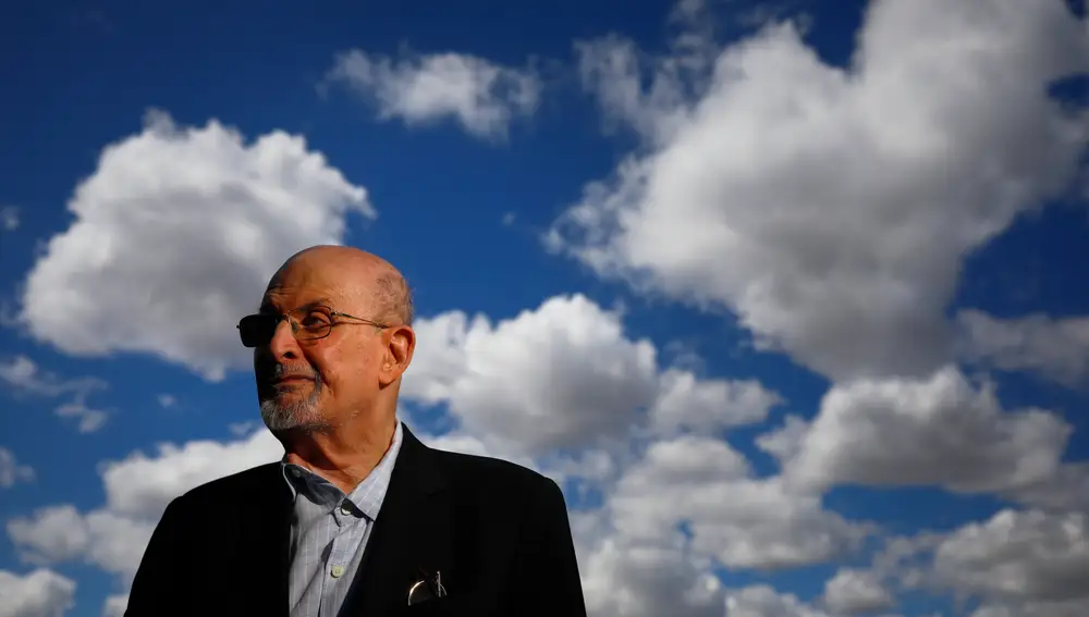 Entrevista con el escritor Salman Rushdie © Alberto R. Roldán / Diario La Razón.