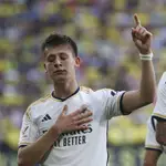 Arda Güler celebra uno de los goles contra el Villarreal