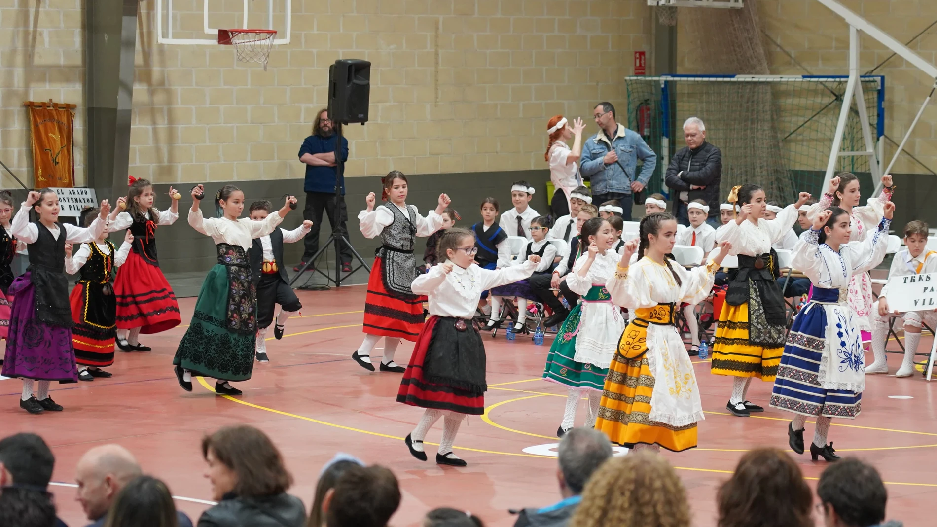 Villanubla (Valladolid) acoge el encuentro en el que participan 7 grupos infantiles de la provincia