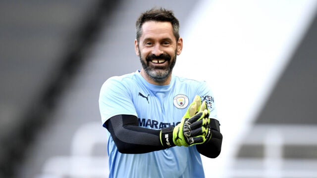Scott Carson, tercer portero del City