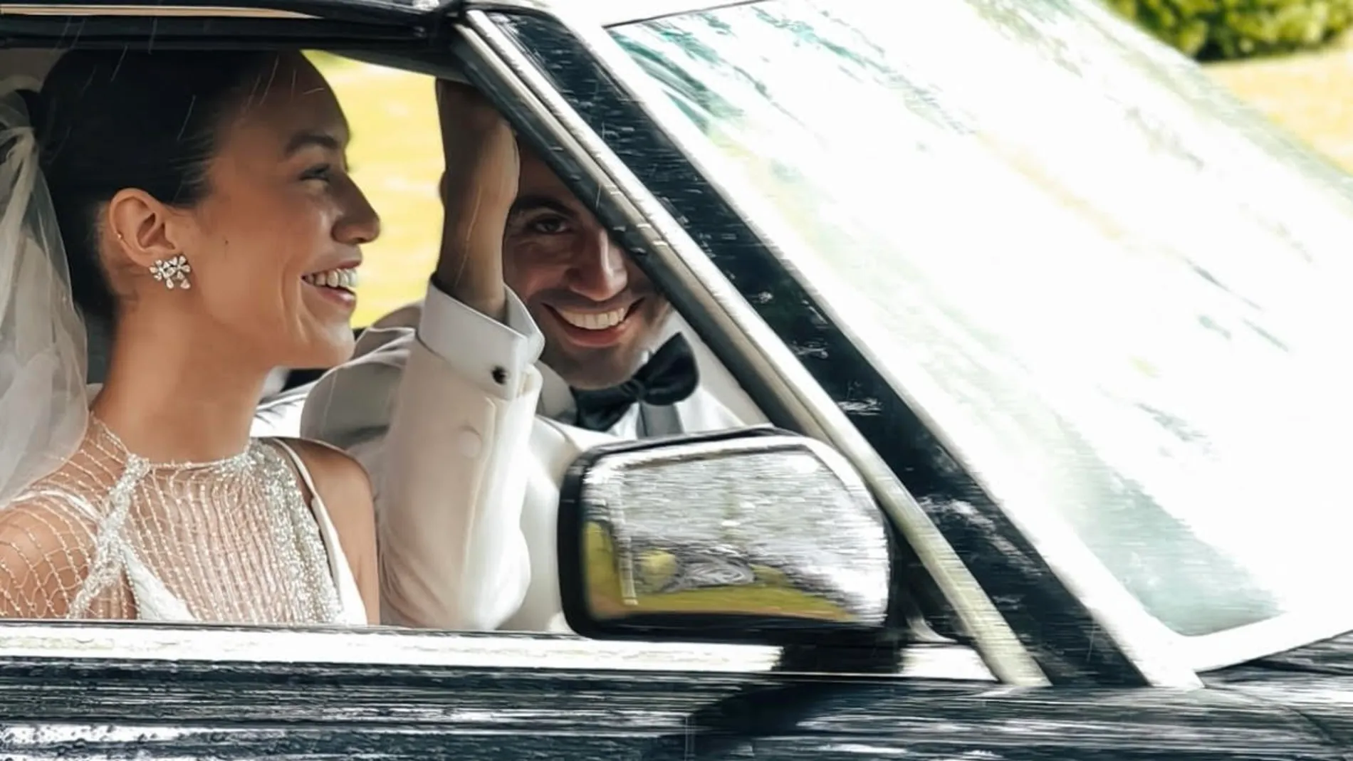 El vestido de novia de Melissa Villarreal al detalle.