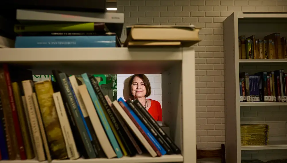 Entrevista con la escritora Clara Usón. © Alberto R. Roldán / Diario La Razón.