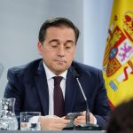 Argentina.- Albares insiste en que el Gobierno estudiará viaje de Milei: "No es lo mismo una visita oficial que privada"