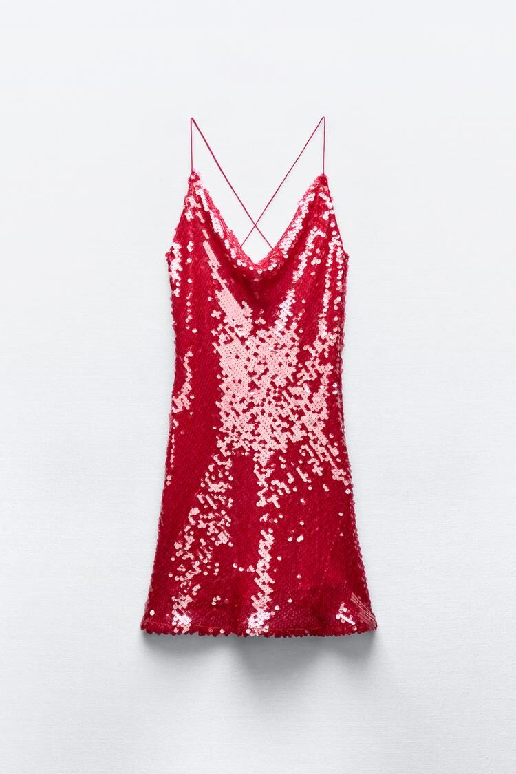 Vestido rojo.