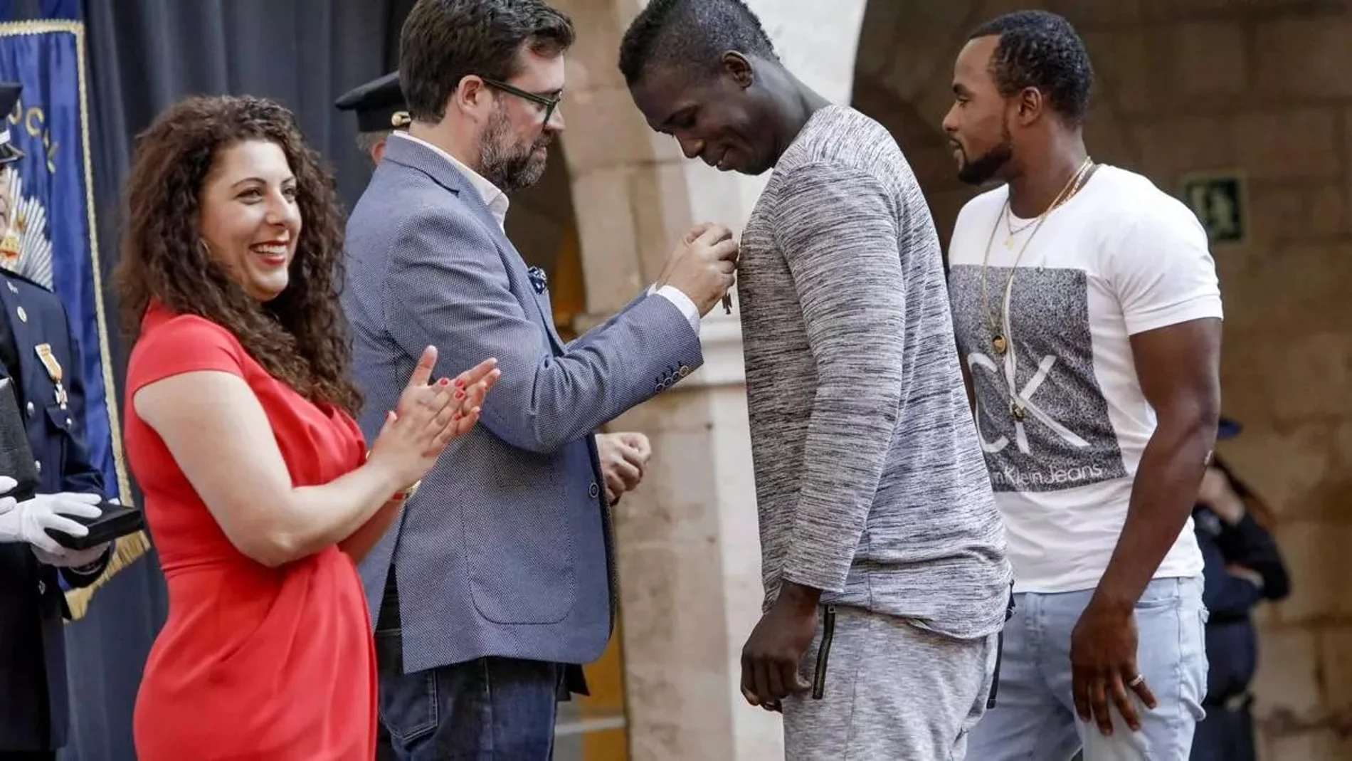 Abdoulaye Diop fue condecorado en 2018 por su heroísmo