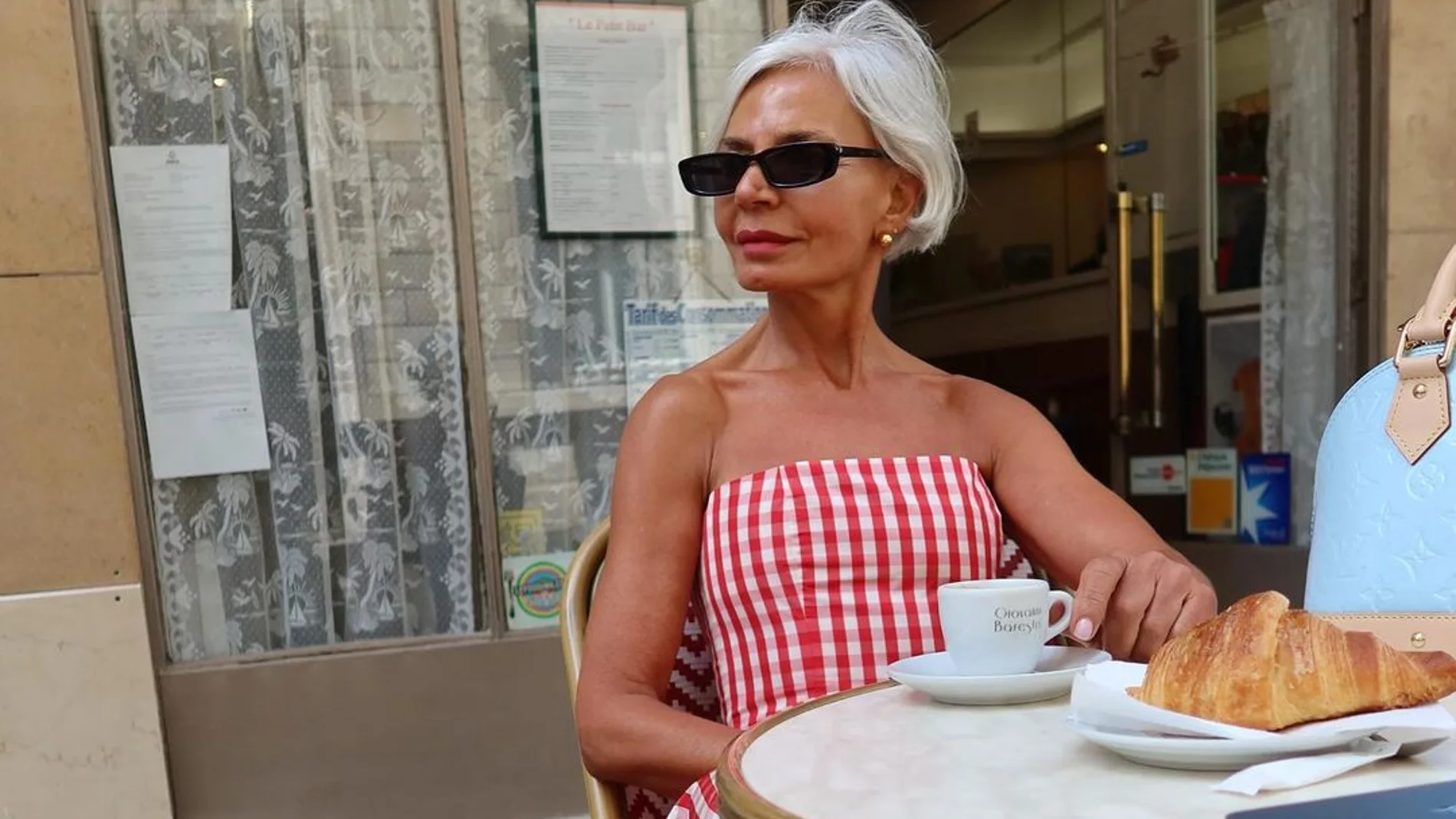 Las prendas de Zara y Mango que ya tienen las mujeres de 50 años.