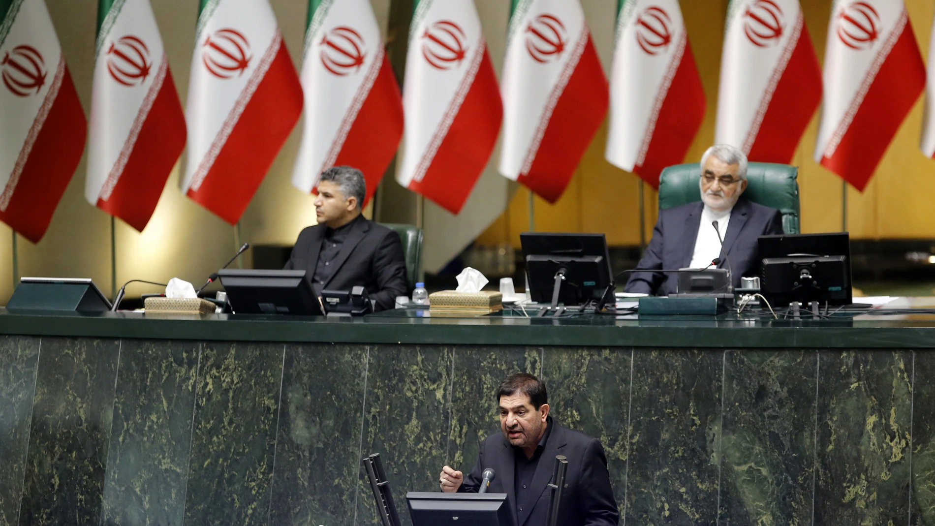 Tehran (Iran (islamic Republic Of)), 27/05/2024.- Iranian vice president and acting president Mohammad Mokhber (down) speaks during the inauguration ceremony of the new Iranian parliament in Tehran, Iran, 27 May 2024. The opening ceremony of the 12th term of the Iranian parliament was held on 27 May 2024, following elections of 01 March. (Elecciones, Teherán) EFE/EPA/ABEDIN TAHERKENAREH