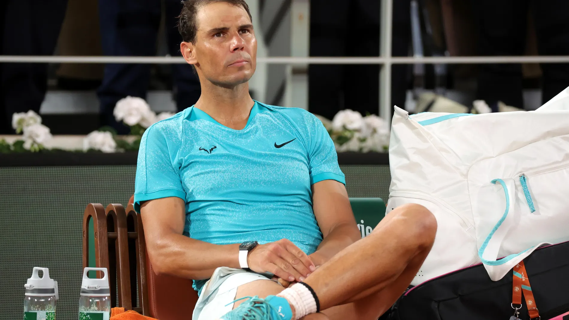 Paris (France), 27/05/2024.- Rafael Nadal of Spain reacts after losing his Men's Singles 1st round match against Alexander Zverev of Germany during the French Open Grand Slam tennis tournament at Roland Garros in Paris, France, 27 May 2024. (Tenis, Abierto, Francia, Alemania, España) EFE/EPA/TERESA SUAREZ