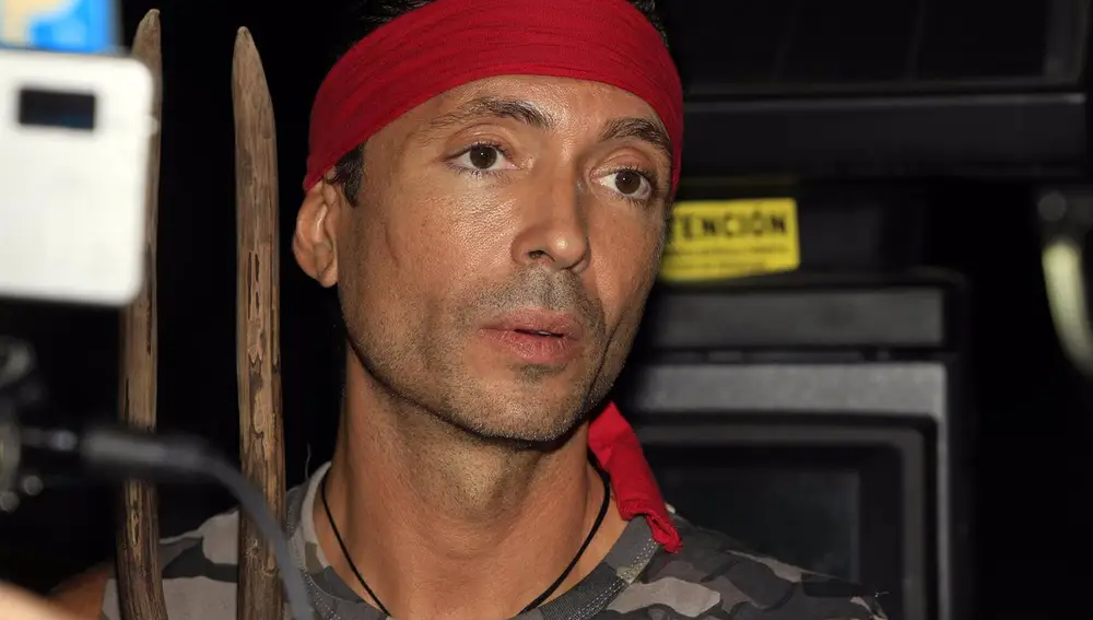 Ángel Cristo, sin pelos en la lengua, responde a la demanda de Bárbara Rey y sentencia a Arantxa del Sol