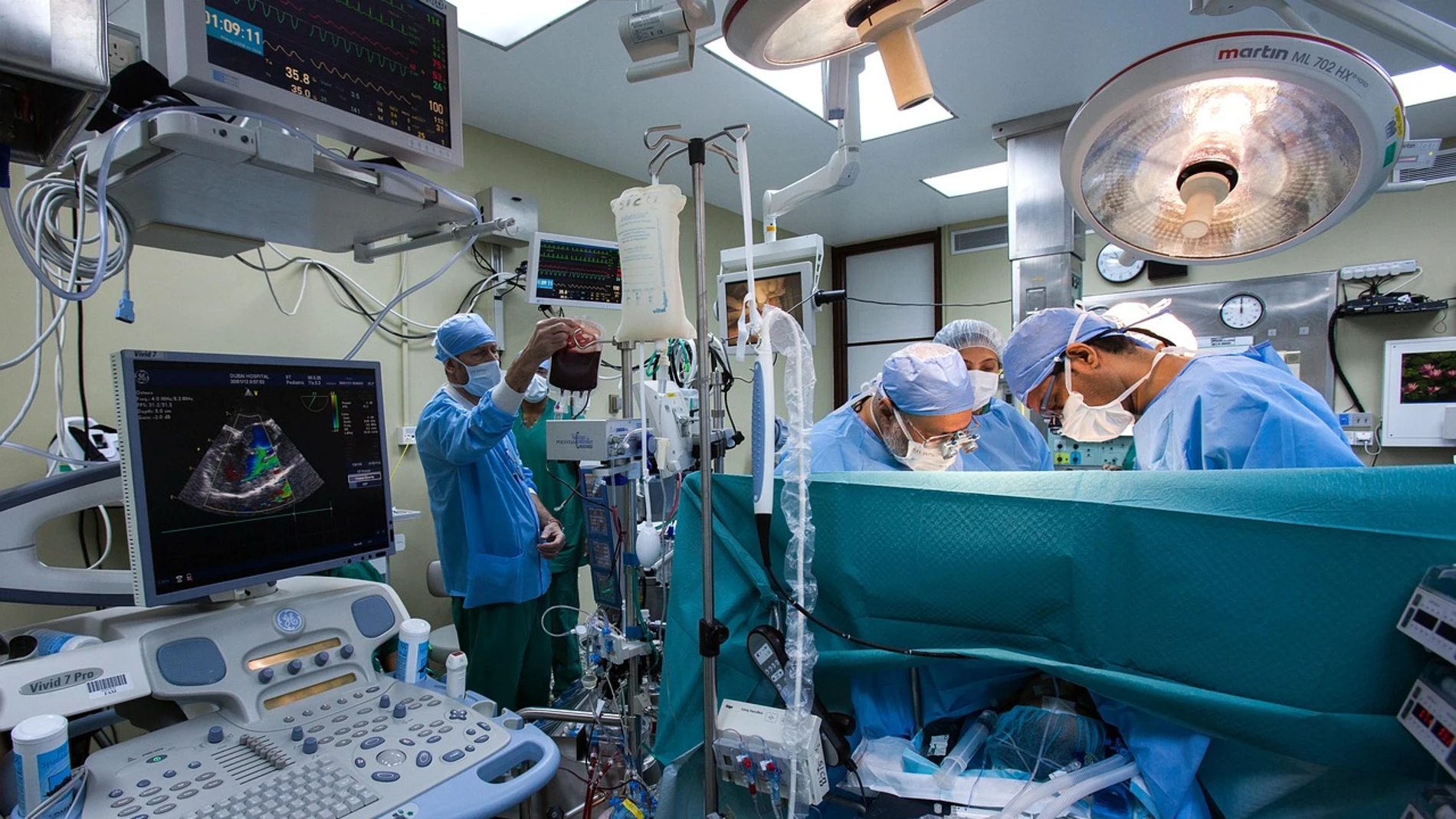 Extremadura busca médicos de 14 especialidades