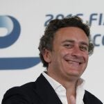 MEX19. CIUDAD DE MÉXICO (MÉXICO), 19/11/2015.- El empresario español Alejandro Agag, presidente de la Fórmula E, que inscribió a la capital mexicana en su calendario 2015-2016, participa hoy, jueves 19 de noviembre de 2015, durante una rueda de prensa en Ciudad de México. Previo a la conferencia, y en entrevista con Efe, Agag dijo que este circuito es el futuro y el sueño de un mundo con coches eléctricos. EFE/José Méndez