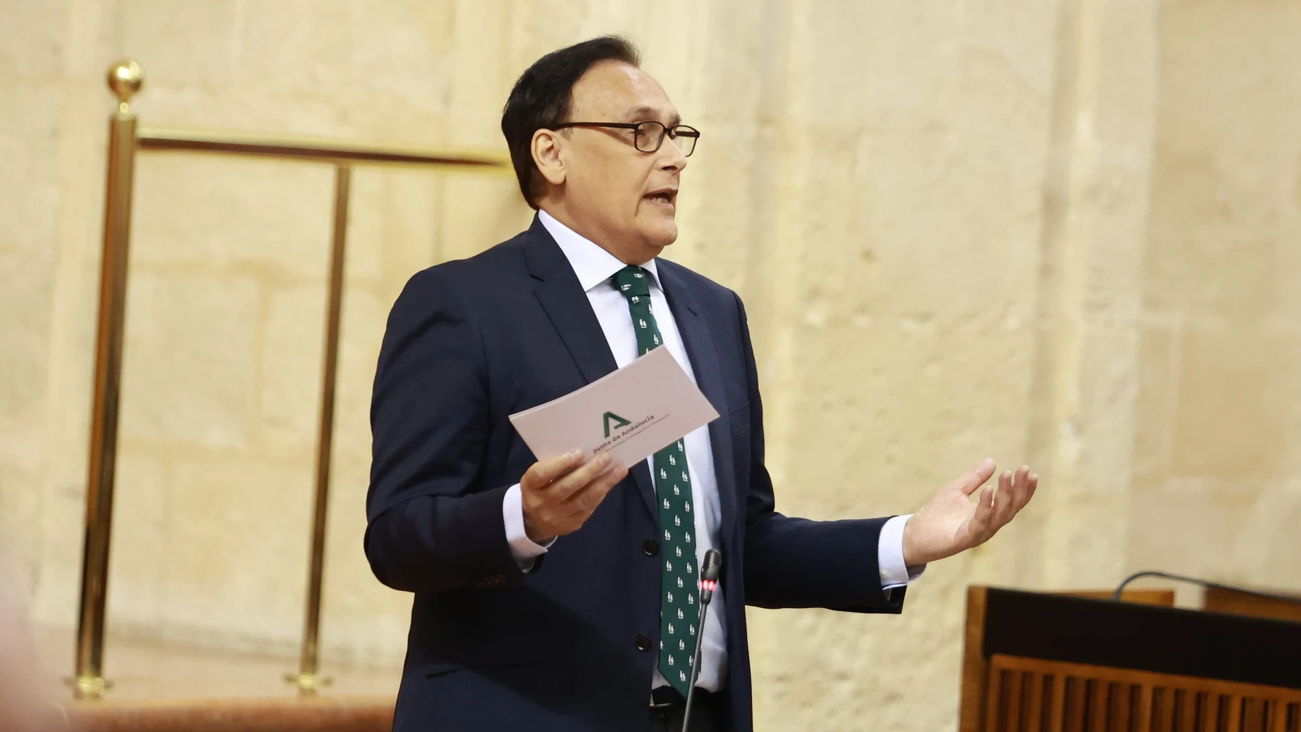 El consejero de Universidad, Investigación e Innovación, José Carlos Gómez Villamandos