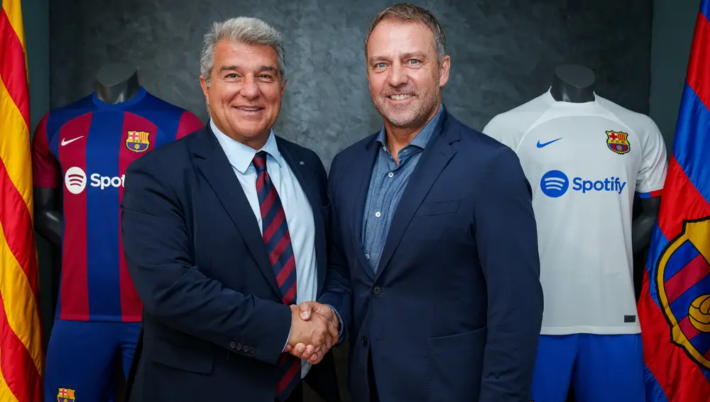 Hans Flick firma dos temporadas con el Barcelona