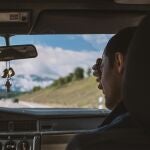 Así son las gafas virales de TikTok para no marearse en los trayectos en coche 