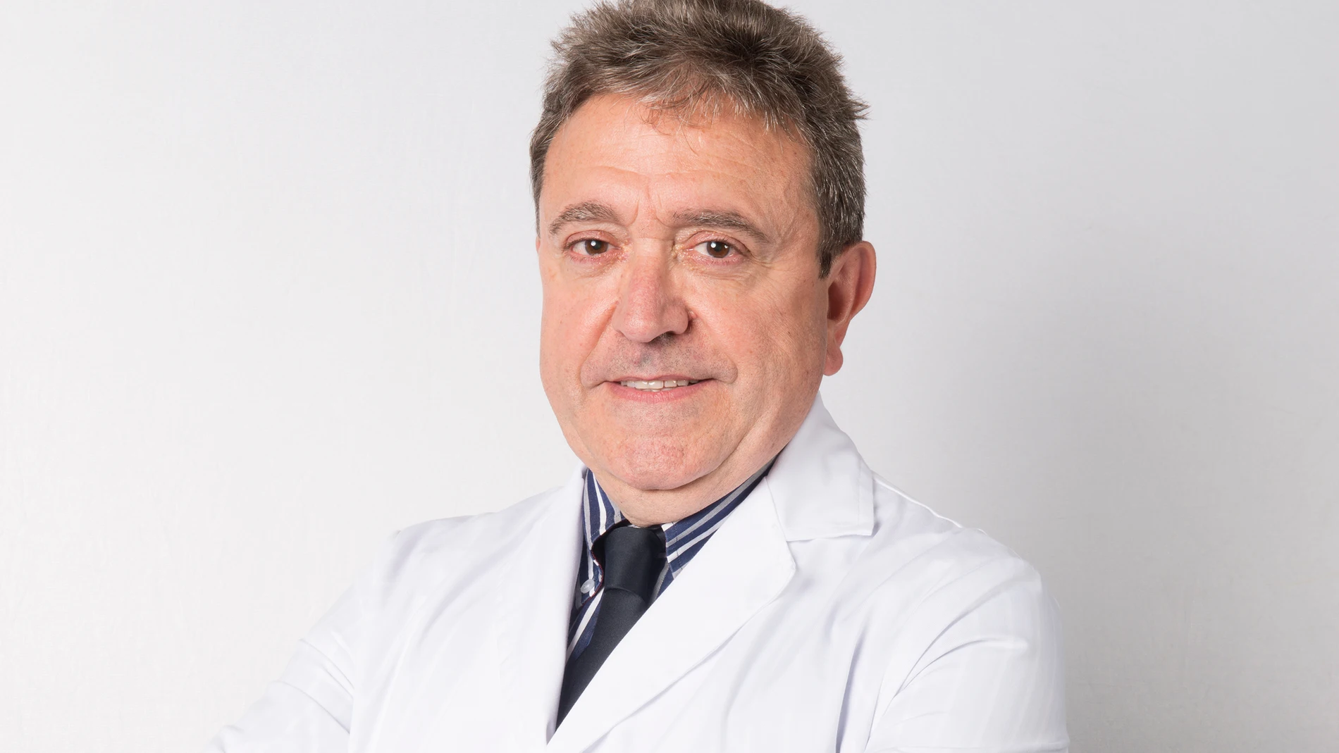 Dr. Manuel Salaberria