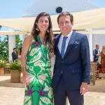 Teresa Urquijo y José Luis Martínez-Almeida, de boda en Sevilla