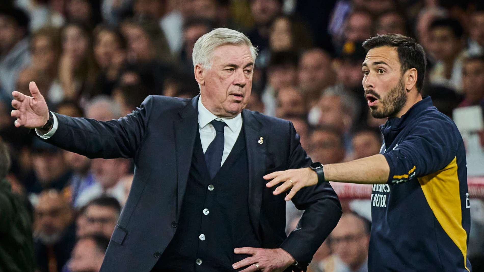 Carlo y Davide Ancelotti, durante un partido del Real Madrid