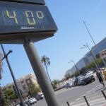 Las temperaturas bajarán el fin de semana en toda España y lloverá en Cataluña, pero el calor volverá el lunes