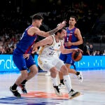 Llull volvió a ser imparable para la defensa del Barça