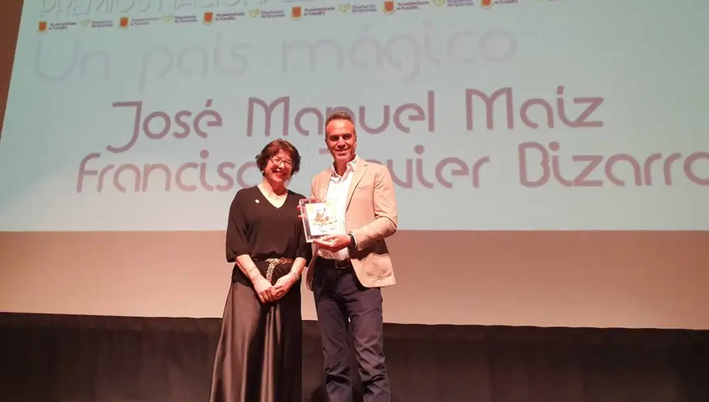 José Manuel Maíz recoge el premio