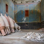 Hallado en Pompeya un "santuario" con paredes azules dedicado a las cuatro estaciones