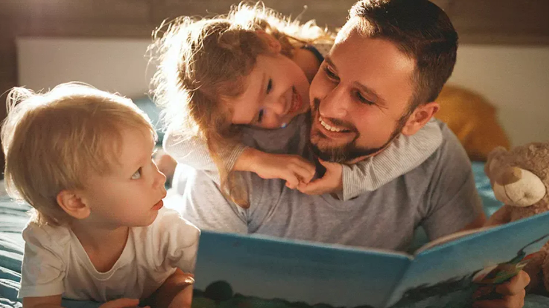 Así puedes lograr que tu hijo se aficione a la lectura