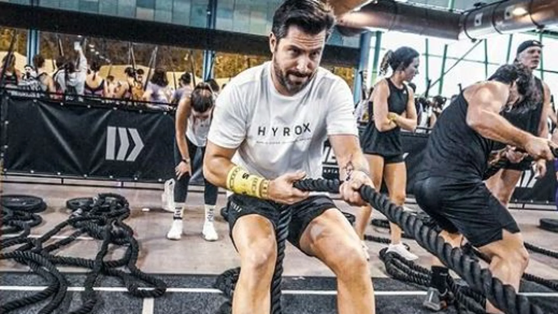 Ganar músculo, perder grasa o bajar de peso son algunos los objetivos principales de cualquier persona que realice deporte, y así, Hyrox tiene todos esos beneficios